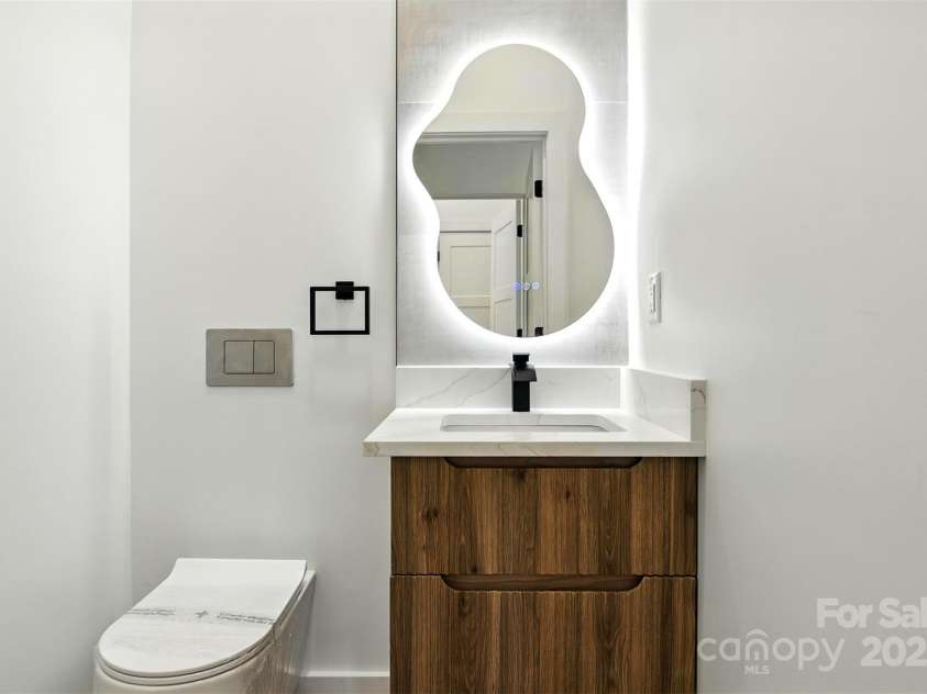 303 Wittenburg Springs Drive, Taylorsville, NC 28681.  MLS# CAR4284658, YatesRealty ID 35178. Powder Room