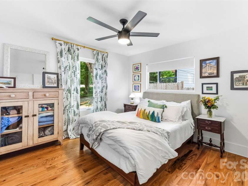 9 Bramlett Court, Asheville, NC 28806.  MLS# CAR4395121, YatesRealty ID 35178. 