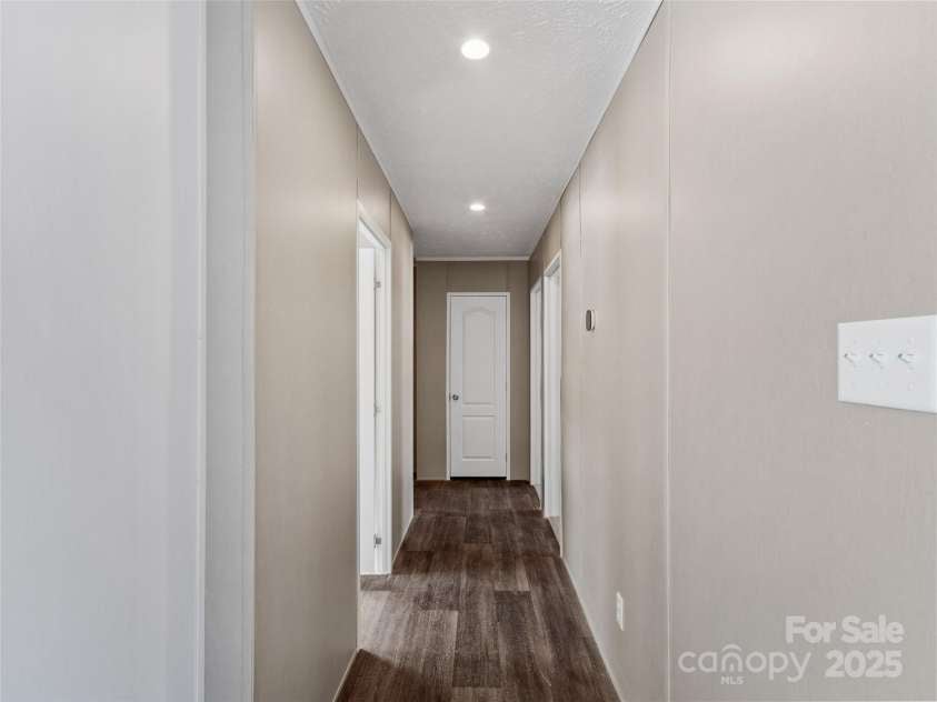 392 Burnsville School Road, Burnsville, NC 28714.  MLS# CAR4211732, YatesRealty ID 3518. Hallway