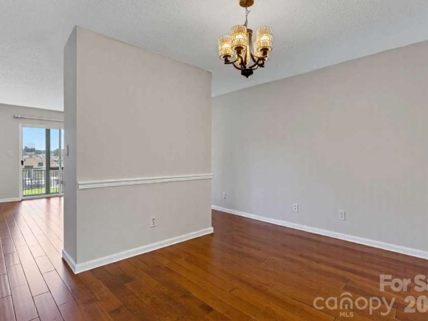 4603 Breakers Lane, Asheville, NC 28806.  MLS# CAR4315924, YatesRealty ID 3518. Dining Area