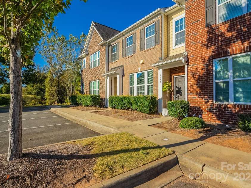 8988 Lanark Lane, Fort Mill, SC 29707.  MLS# CAR4317886, YatesRealty ID 3518. 