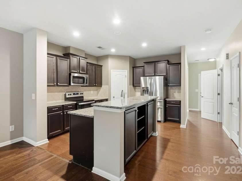 8988 Lanark Lane, Fort Mill, SC 29707.  MLS# CAR4317886, YatesRealty ID 3518. 