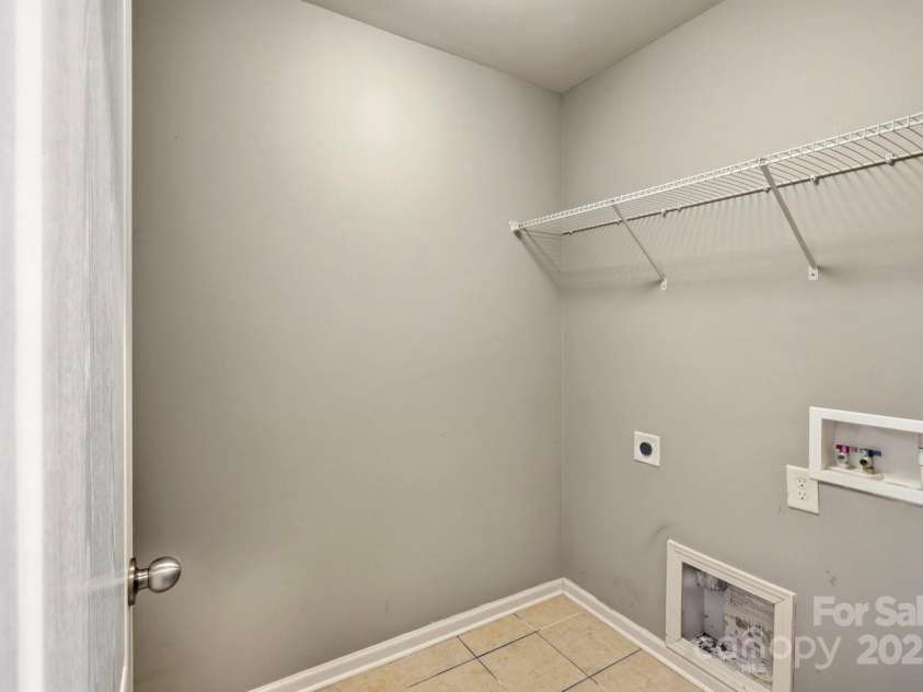 8988 Lanark Lane, Fort Mill, SC 29707.  MLS# CAR4317886, YatesRealty ID 3518. 