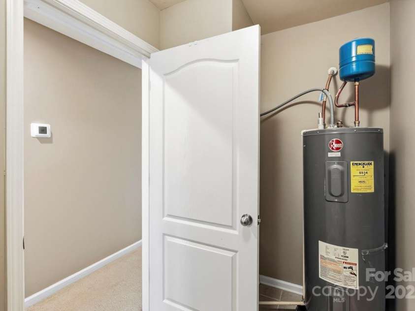 8988 Lanark Lane, Fort Mill, SC 29707.  MLS# CAR4317886, YatesRealty ID 3518. 