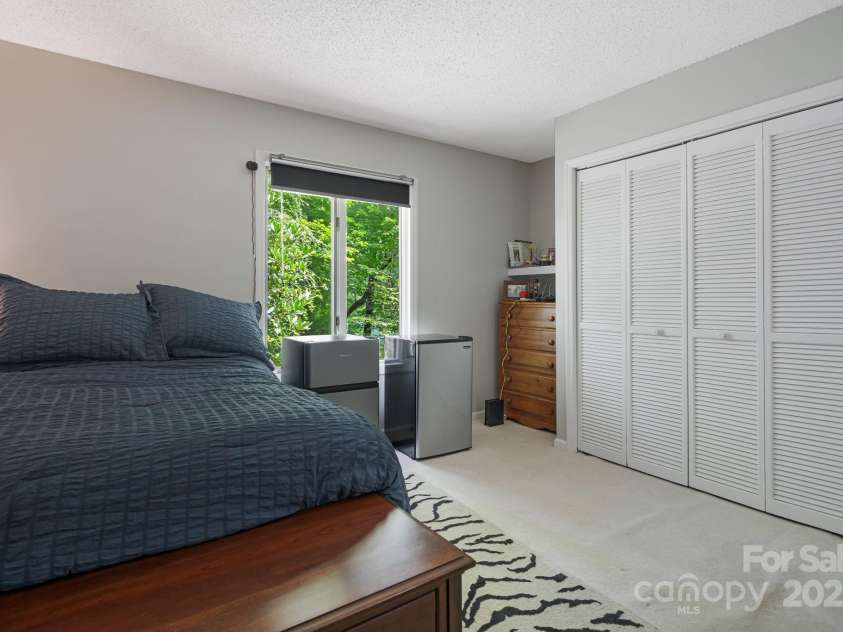 6 Brook Forest Drive, Arden, NC 28704.  MLS# CAR4281049, YatesRealty ID 35180. 