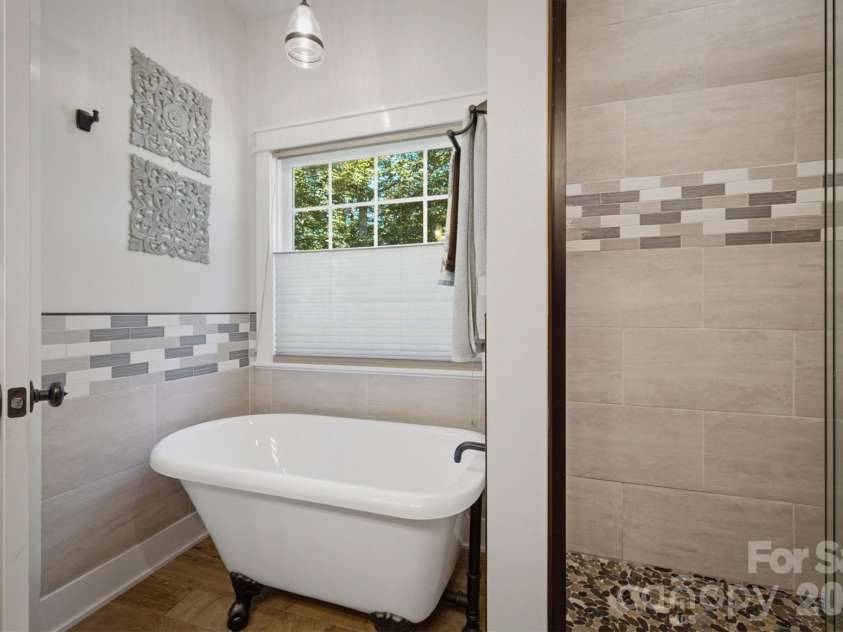 2064 Old Nc 18 None, Morganton, NC 28655.  MLS# CAR4397124, YatesRealty ID 35181. Ensuite Bath