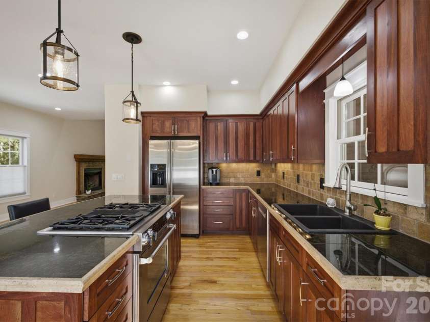 2064 Old Nc 18 None, Morganton, NC 28655.  MLS# CAR4397124, YatesRealty ID 35181. Kitchen