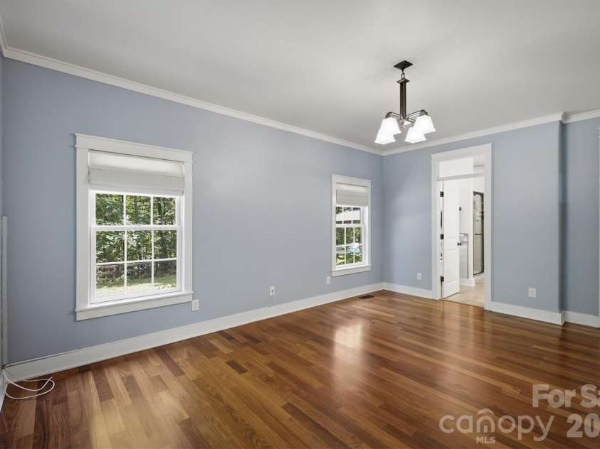 2064 Old Nc 18 None, Morganton, NC 28655.  MLS# CAR4397124, YatesRealty ID 35181. Primary Suite