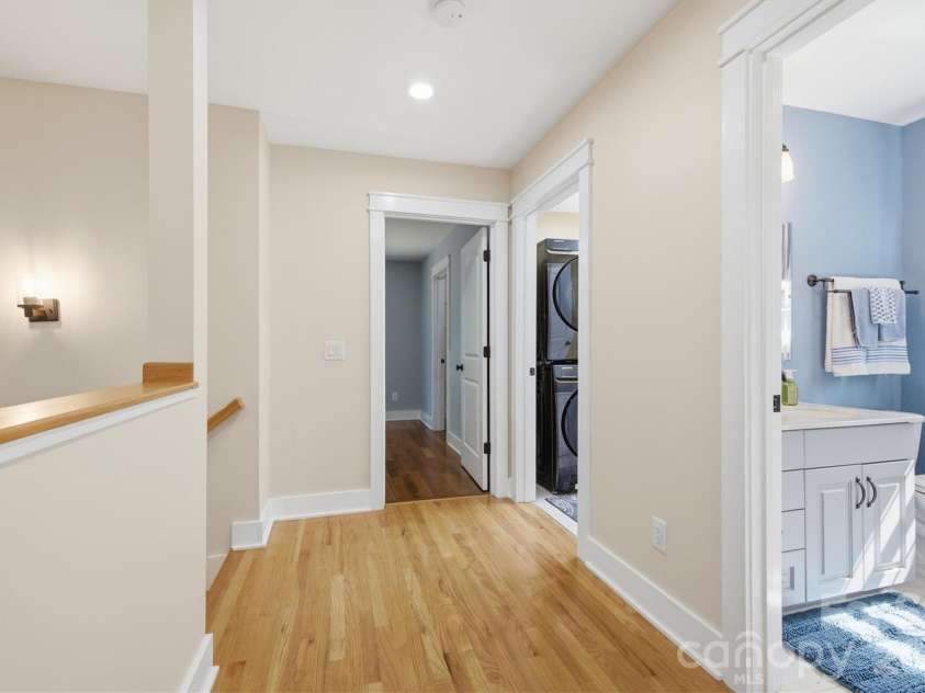 2064 Old Nc 18 None, Morganton, NC 28655.  MLS# CAR4397124, YatesRealty ID 35181. Upstairs Landing