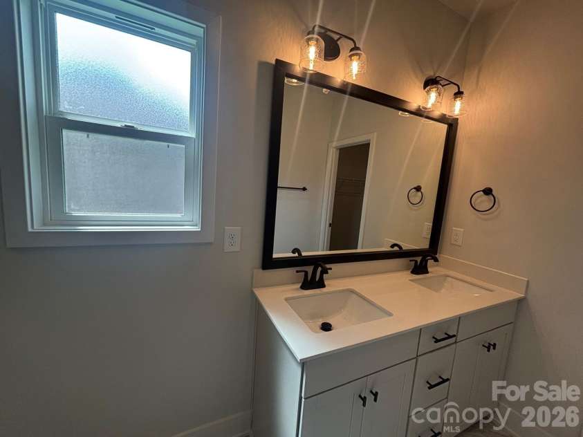 145 Swinford Drive, Salisbury, NC 28146.  MLS# CAR4400367, YatesRealty ID 35182. 