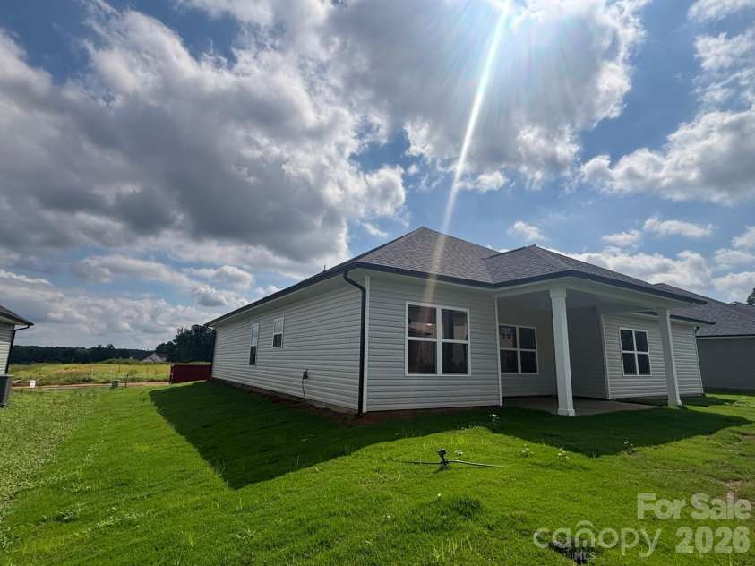 145 Swinford Drive, Salisbury, NC 28146.  MLS# CAR4400367, YatesRealty ID 35182. 