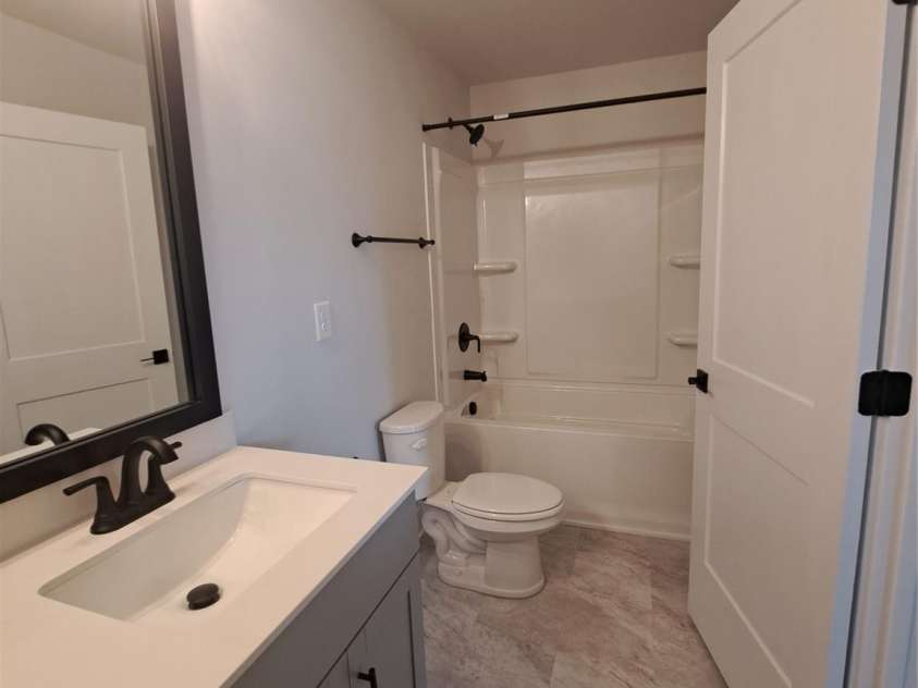 125 Swinford Drive, Salisbury, NC 28146.  MLS# CAR4400425, YatesRealty ID 35185. Guest Bathroom