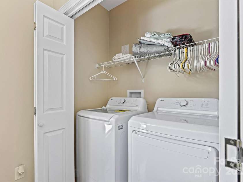 209 Catawba Avenue, Hickory, NC 28601.  MLS# CAR4294357, YatesRealty ID 35187. Main Level Laundry Closet