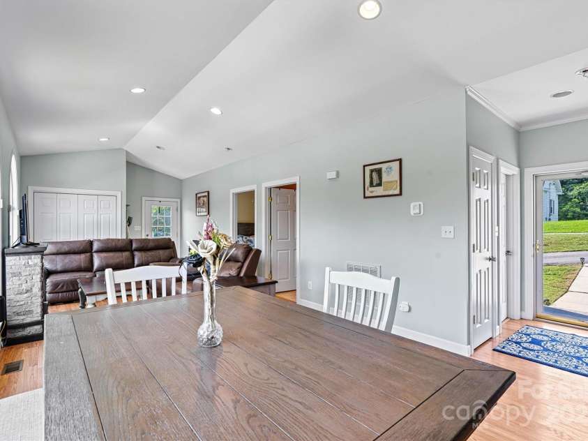 209 Catawba Avenue, Hickory, NC 28601.  MLS# CAR4294357, YatesRealty ID 35187. Open Concept Dining and Living View