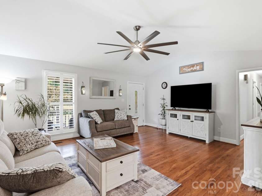 107 Brendle Lane, Troutman, NC 28166.  MLS# CAR4398086, YatesRealty ID 35188. 