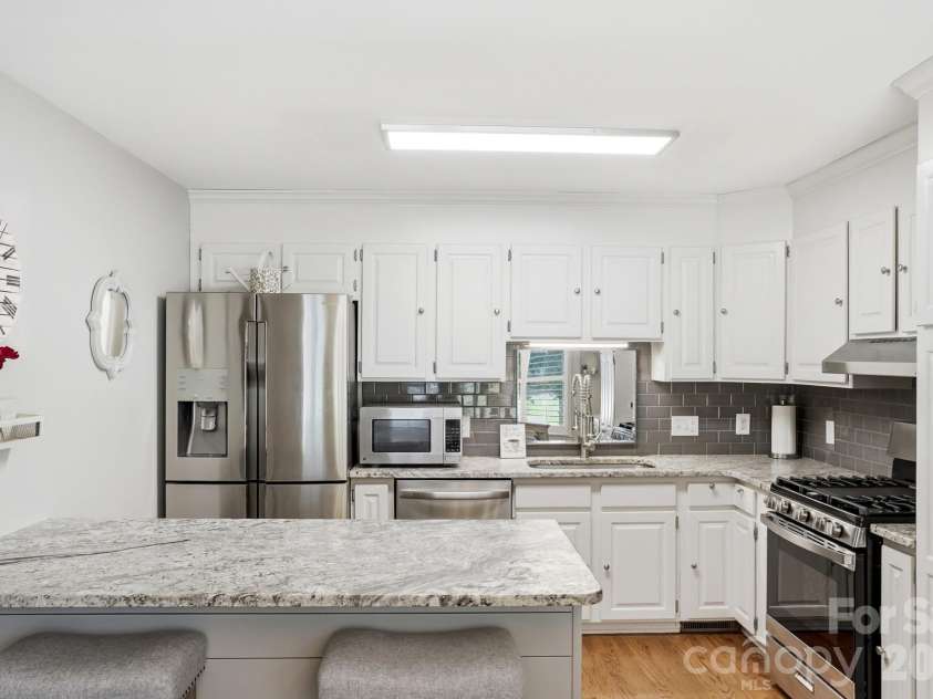 107 Brendle Lane, Troutman, NC 28166.  MLS# CAR4398086, YatesRealty ID 35188. 
