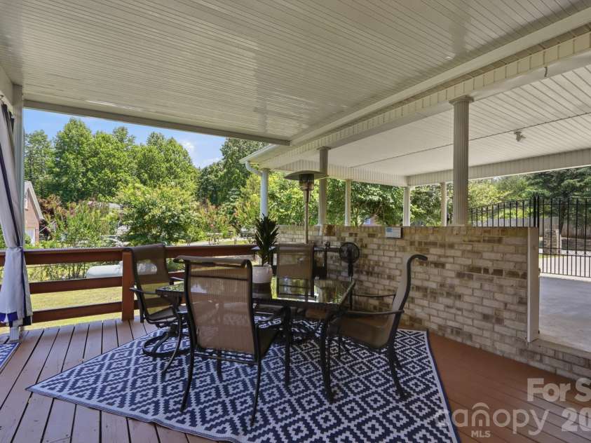 107 Brendle Lane, Troutman, NC 28166.  MLS# CAR4398086, YatesRealty ID 35188. 