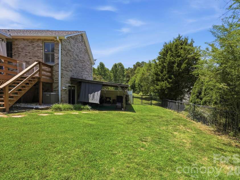 107 Brendle Lane, Troutman, NC 28166.  MLS# CAR4398086, YatesRealty ID 35188. 