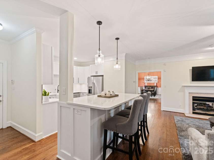 18832 Greyton Lane, Davidson, NC 28036.  MLS# CAR4284182, YatesRealty ID 35189. 