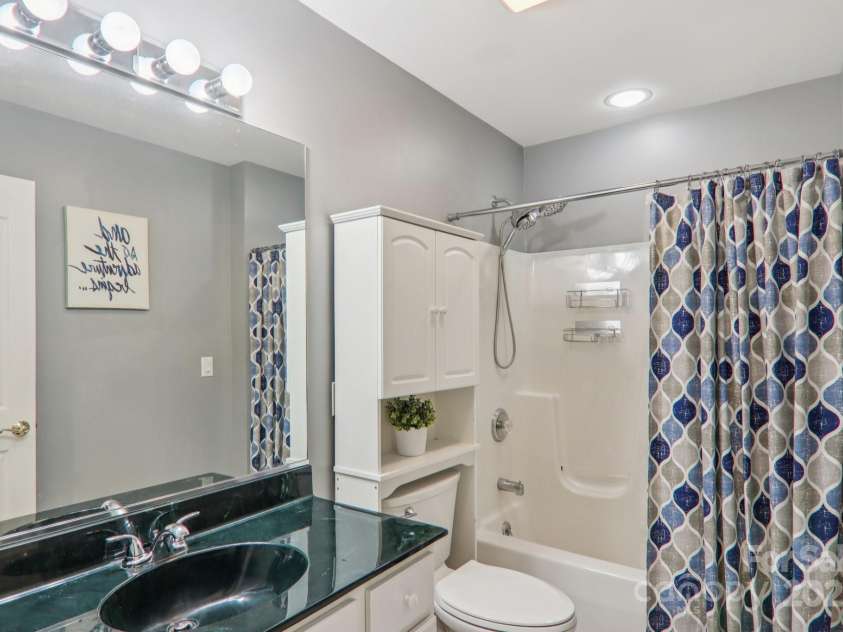 1 Bideford Row, Asheville, NC 28803.  MLS# CAR4321264, YatesRealty ID 3519. 