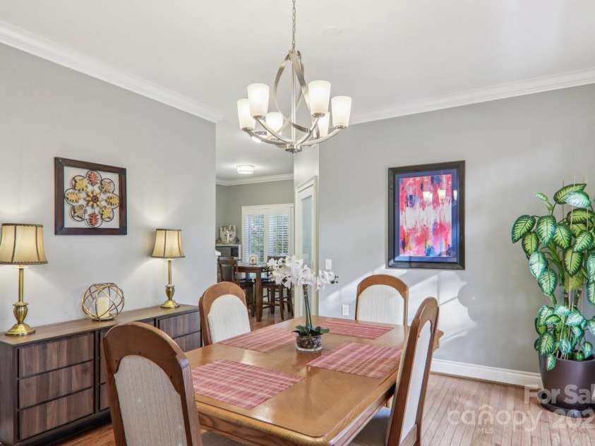 1 Bideford Row, Asheville, NC 28803.  MLS# CAR4321264, YatesRealty ID 3519. 