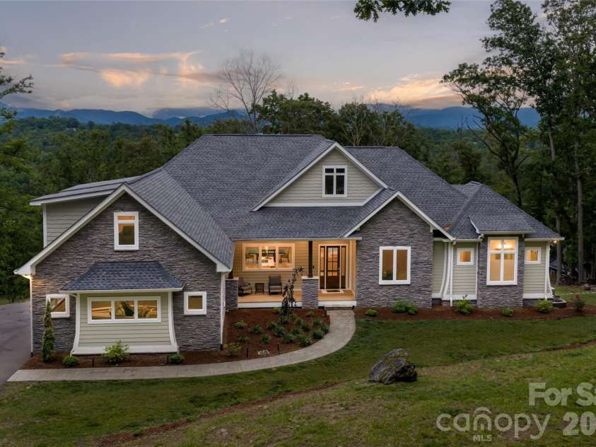128 Saddle Ridge Drive, Alexander, NC 28701.  MLS# CAR4388252, YatesRealty ID 3519. 