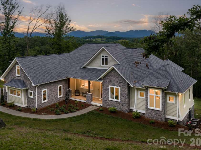 128 Saddle Ridge Drive, Alexander, NC 28701.  MLS# CAR4388252, YatesRealty ID 3519. 
