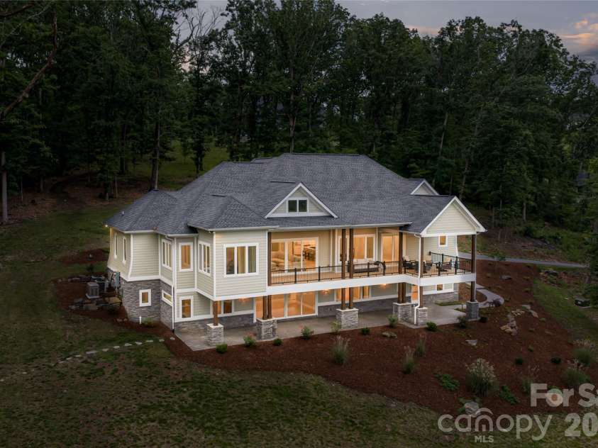 128 Saddle Ridge Drive, Alexander, NC 28701.  MLS# CAR4388252, YatesRealty ID 3519. 