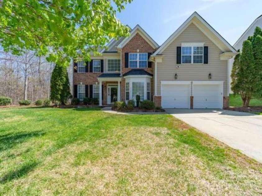 7719 Whisperingwood Drive, Harrisburg, NC 28075.  MLS# CAR4237557, YatesRealty ID 3519. 