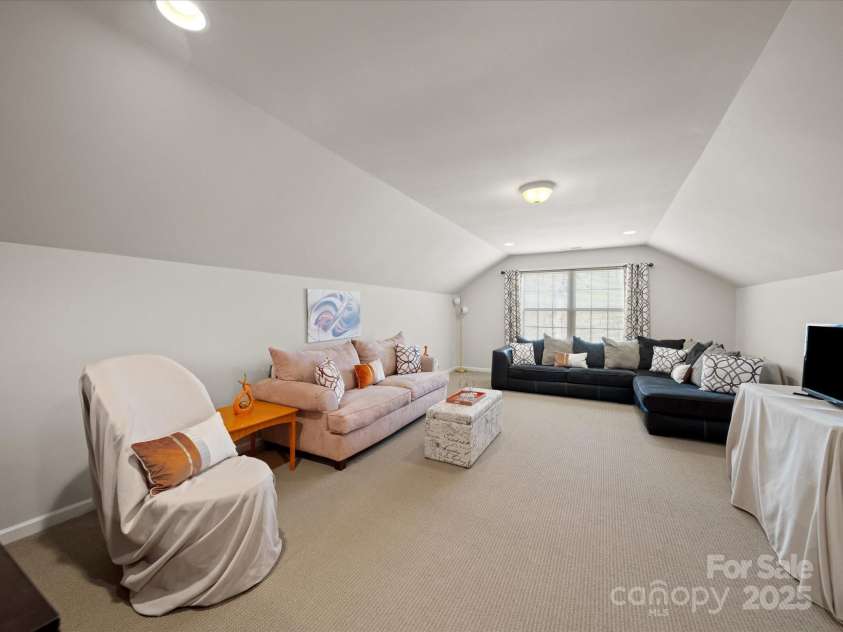 7719 Whisperingwood Drive, Harrisburg, NC 28075.  MLS# CAR4237557, YatesRealty ID 3519. Third Level/