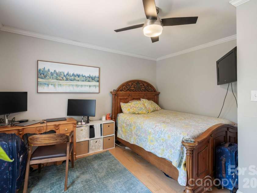 843 J Street, Newton, NC 28658.  MLS# CAR4400683, YatesRealty ID 35190. 