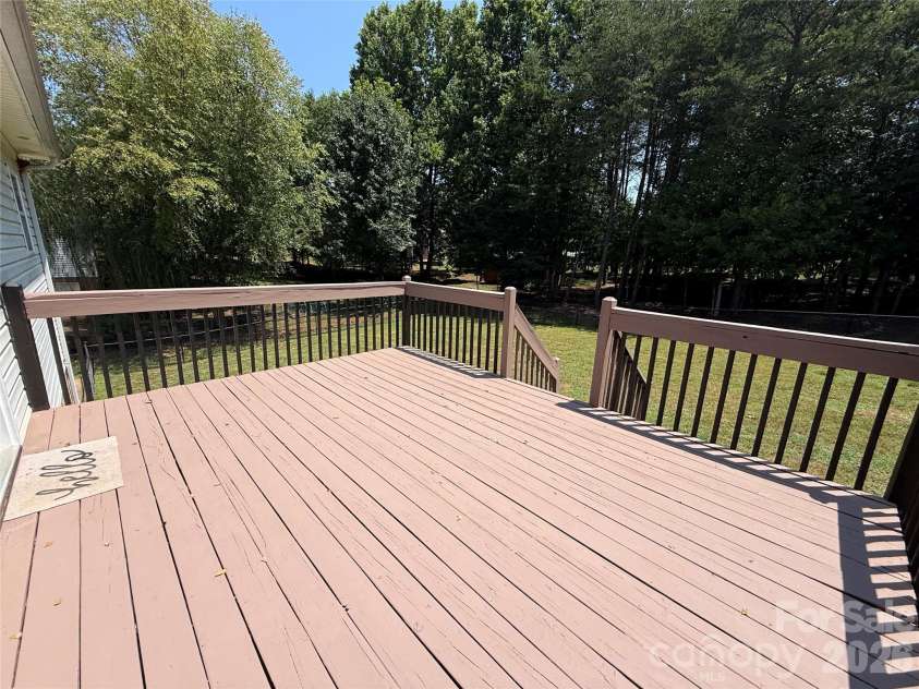 153 Deer Creek Drive, Hudson, NC 28638.  MLS# CAR4400686, YatesRealty ID 35191. 
