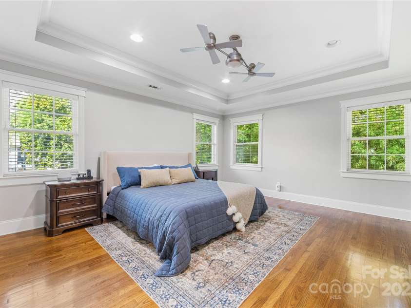 2029 Charlotte Drive, Charlotte, NC 28203.  MLS# CAR4288362, YatesRealty ID 35192. 