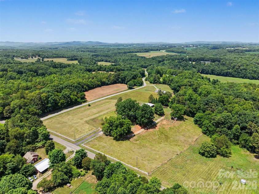 591 Mullis Road, Union Grove, NC 28689.  MLS# CAR4398602, YatesRealty ID 35192. 