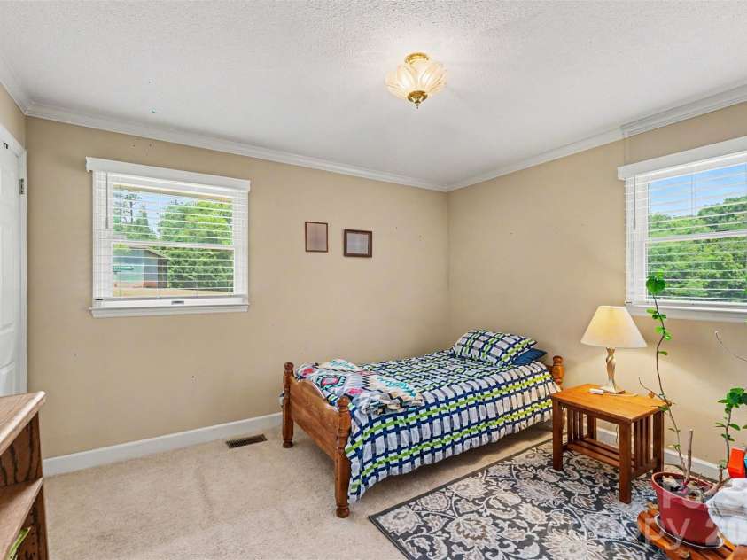 591 Mullis Road, Union Grove, NC 28689.  MLS# CAR4398602, YatesRealty ID 35192. 