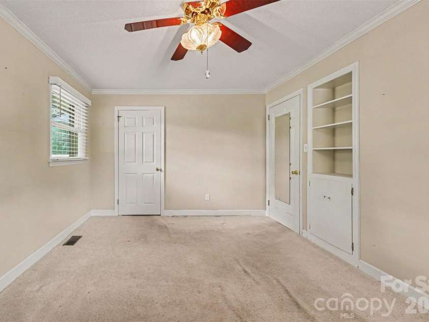 591 Mullis Road, Union Grove, NC 28689.  MLS# CAR4398602, YatesRealty ID 35192. 
