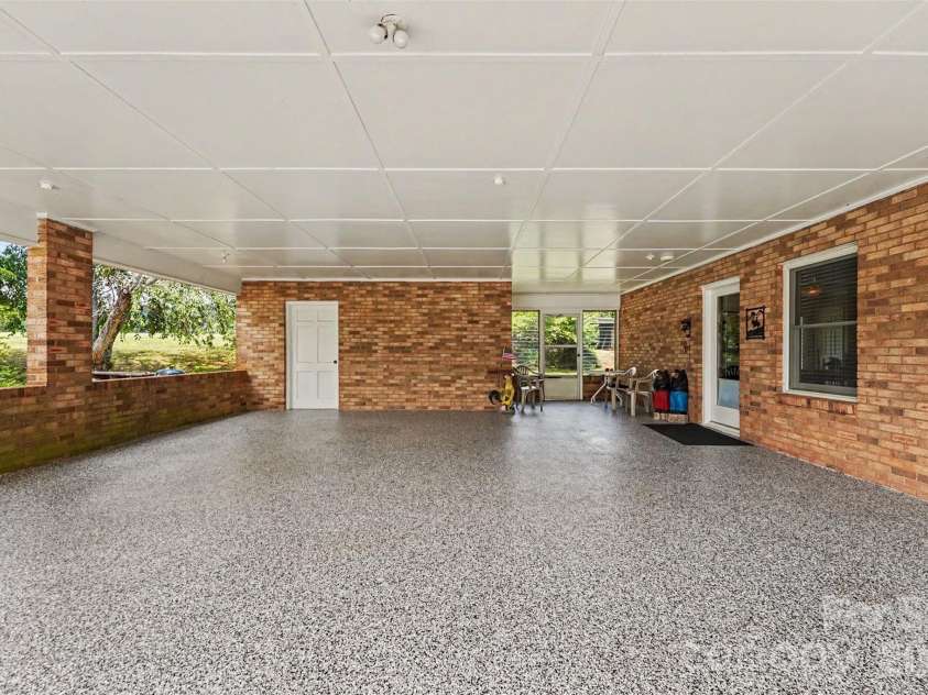 591 Mullis Road, Union Grove, NC 28689.  MLS# CAR4398602, YatesRealty ID 35192. 