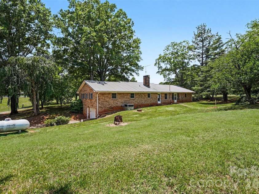 591 Mullis Road, Union Grove, NC 28689.  MLS# CAR4398602, YatesRealty ID 35192. 