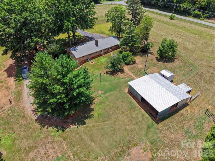 591 Mullis Road, Union Grove, NC 28689.  MLS# CAR4398602, YatesRealty ID 35192. 