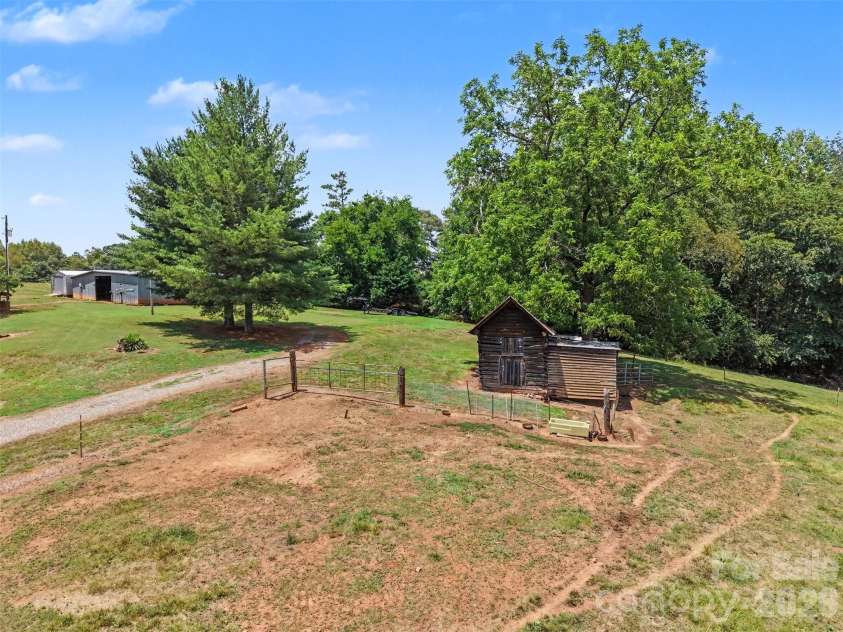 591 Mullis Road, Union Grove, NC 28689.  MLS# CAR4398602, YatesRealty ID 35192. 