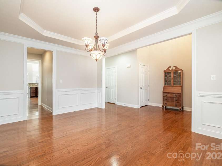 10142 Linksland Drive, Huntersville, NC 28078.  MLS# CAR4224492, YatesRealty ID 35193. 