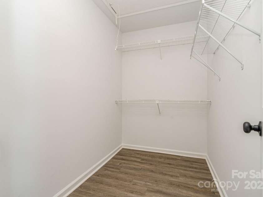 10929 Winterbourne Court, Charlotte, NC 28277.  MLS# CAR4296460, YatesRealty ID 35194. Primary Closet