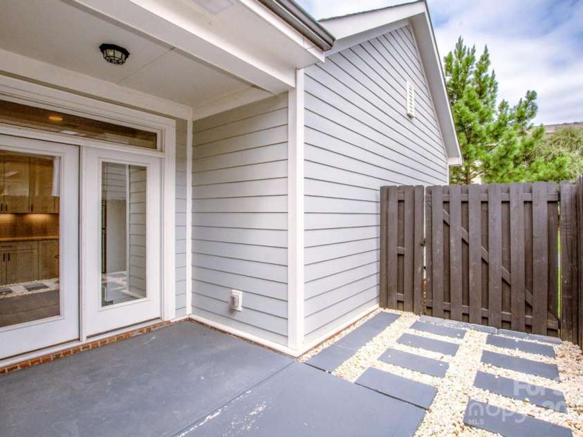 108 Certificate Street, Mooresville, NC 28117.  MLS# CAR4295632, YatesRealty ID 35195. 