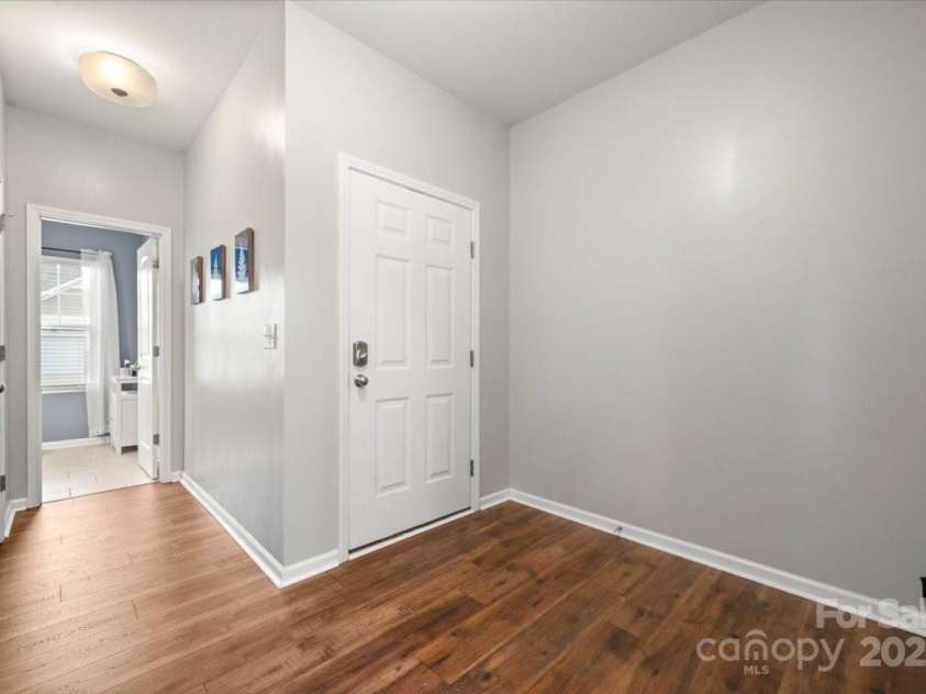 879 Von Buren Boulevard, Rock Hill, SC 29730.  MLS# CAR4293955, YatesRealty ID 35196. 