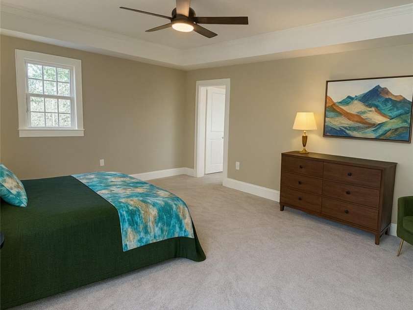 317 8th Street, Hickory, NC 28601.  MLS# CAR4293571, YatesRealty ID 35197. 