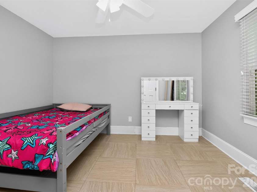 9704 Saddle Avenue, Waxhaw, NC 28173.  MLS# CAR4400749, YatesRealty ID 35198. 
