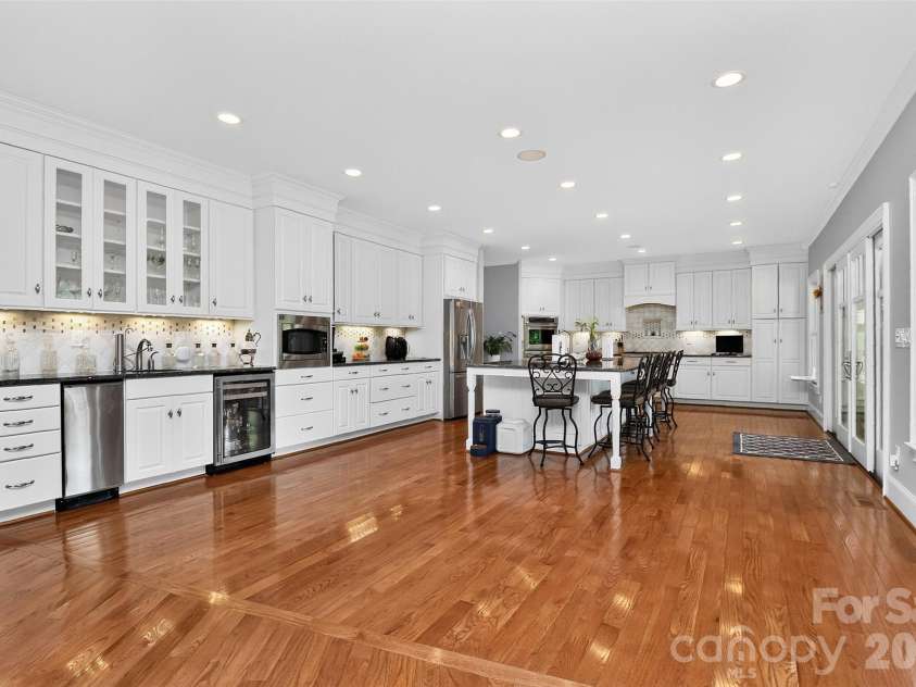 9704 Saddle Avenue, Waxhaw, NC 28173.  MLS# CAR4400749, YatesRealty ID 35198. 