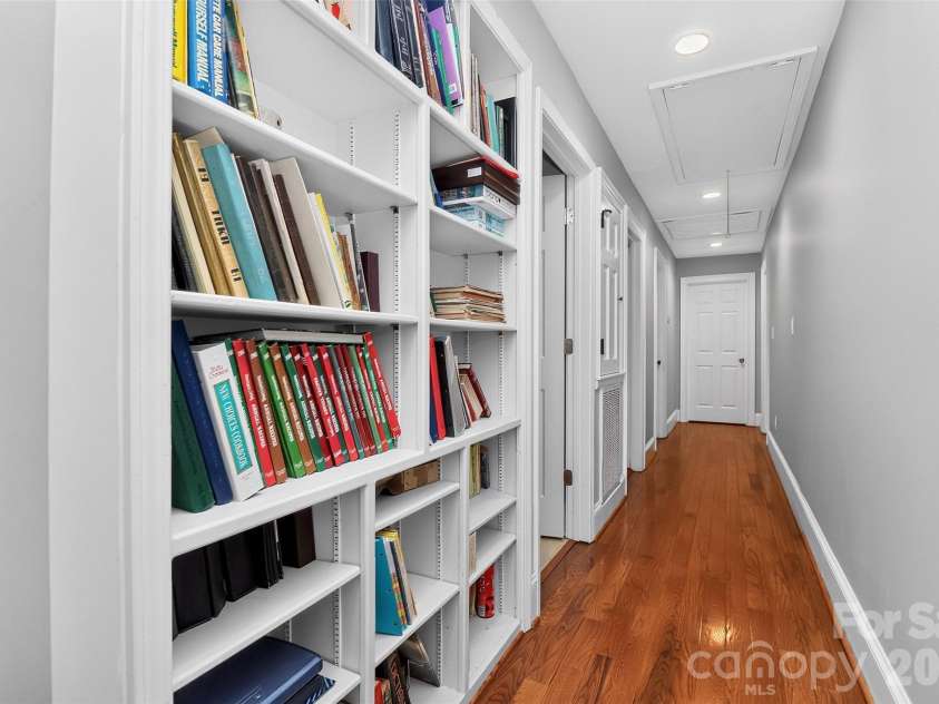9704 Saddle Avenue, Waxhaw, NC 28173.  MLS# CAR4400749, YatesRealty ID 35198. 