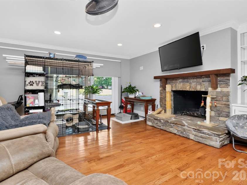 9704 Saddle Avenue, Waxhaw, NC 28173.  MLS# CAR4400749, YatesRealty ID 35198. 
