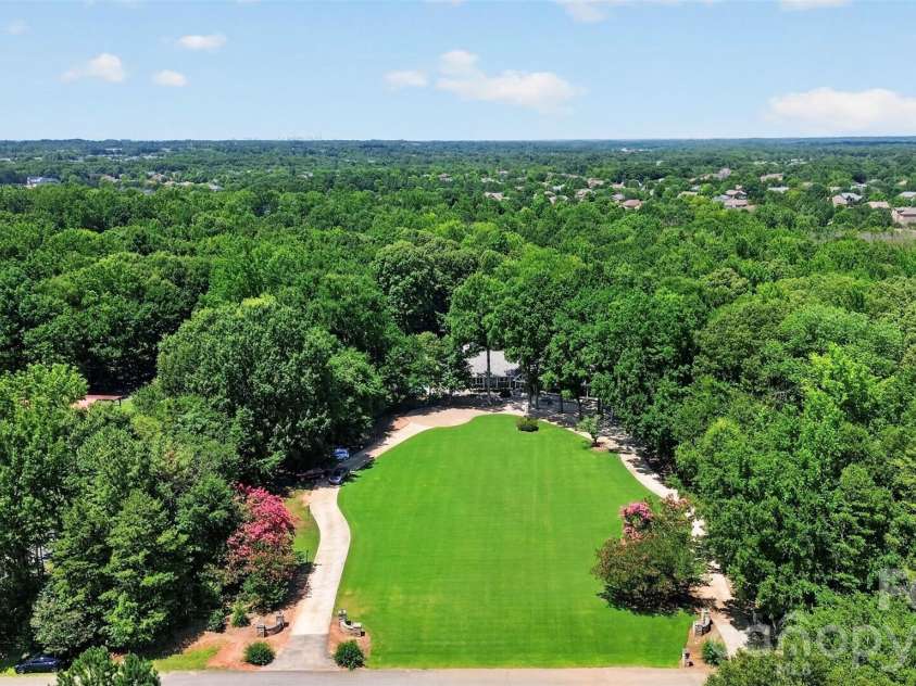 9704 Saddle Avenue, Waxhaw, NC 28173.  MLS# CAR4400749, YatesRealty ID 35198. 